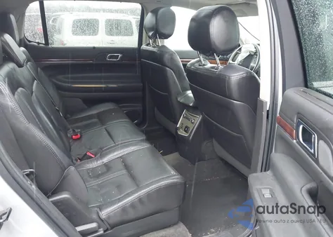 2011 Lincoln Mkt из США, поврежденный, VIN 2LMHJ5AR3BBJ54004